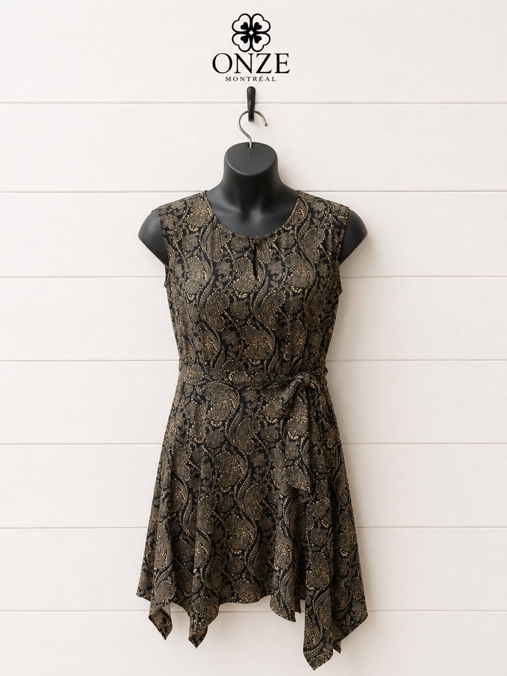 ONZE Montreal Paisley Handkerchief Hem Dress – Estimated Size L